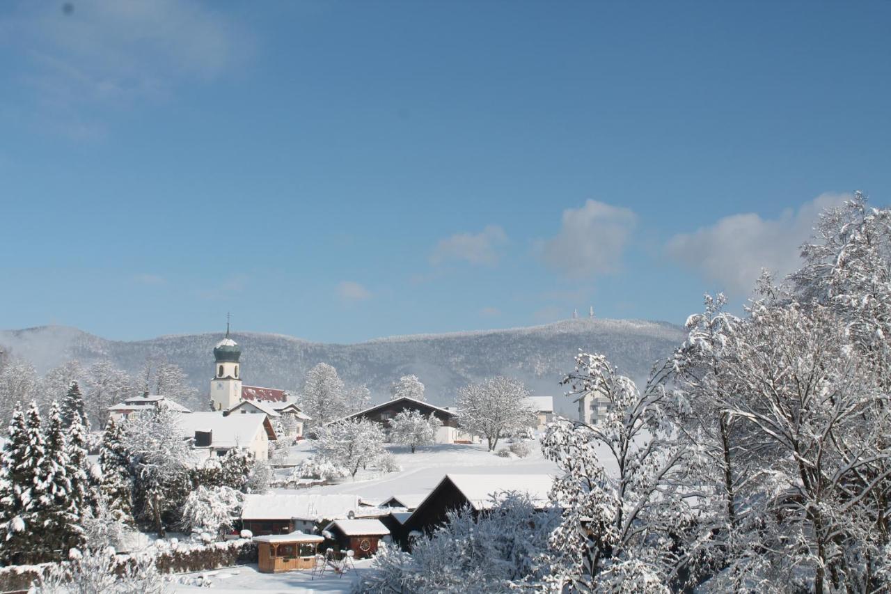 Gaestehaus Fidelis Grafenwiesen エクステリア 写真