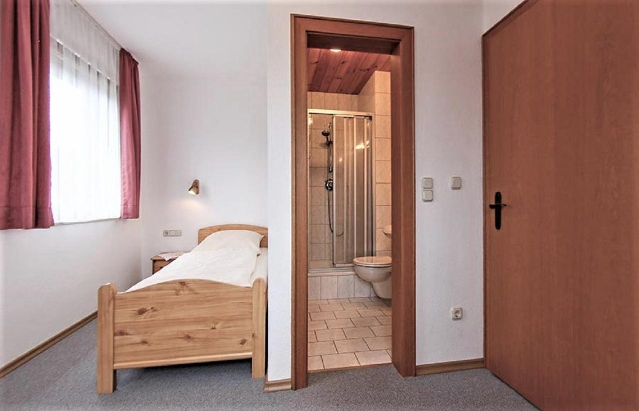 Gaestehaus Fidelis Grafenwiesen エクステリア 写真